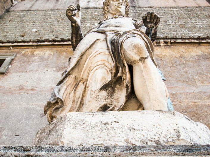 Statua Arcangelo Michele all'interno di Castel Sant'Angelo