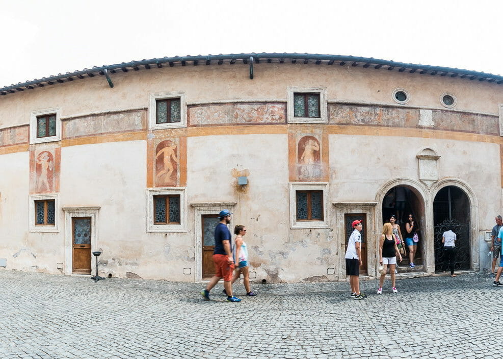 Cortile Castel Sant'Angelo