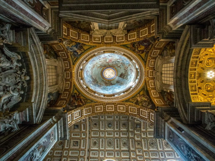 Piccola cupola all'interno della Basilica di San Pietro